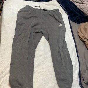 XL heather gray Nike sweats
